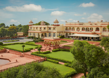 The Monarch?s Footsteps: Comprehensive Rajasthan