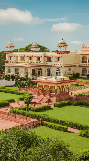 The Monarch?s Footsteps: Comprehensive Rajasthan