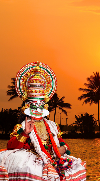 Sovereign Solace: The Definitive Kerala Backwaters & Spice Trail